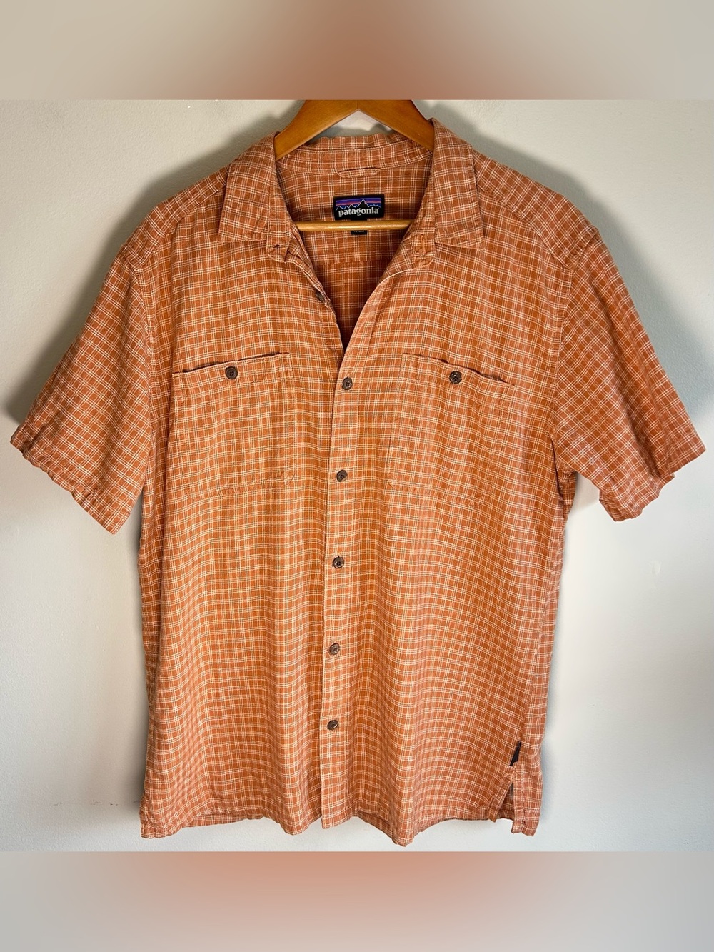 Patagonia Men’s Button Up Shirt Sz L Plaid Back Step Orange Cotton Hemp STY55139